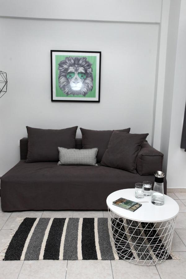 Old Town Hall Suites And Apartments Athena Bagian luar foto