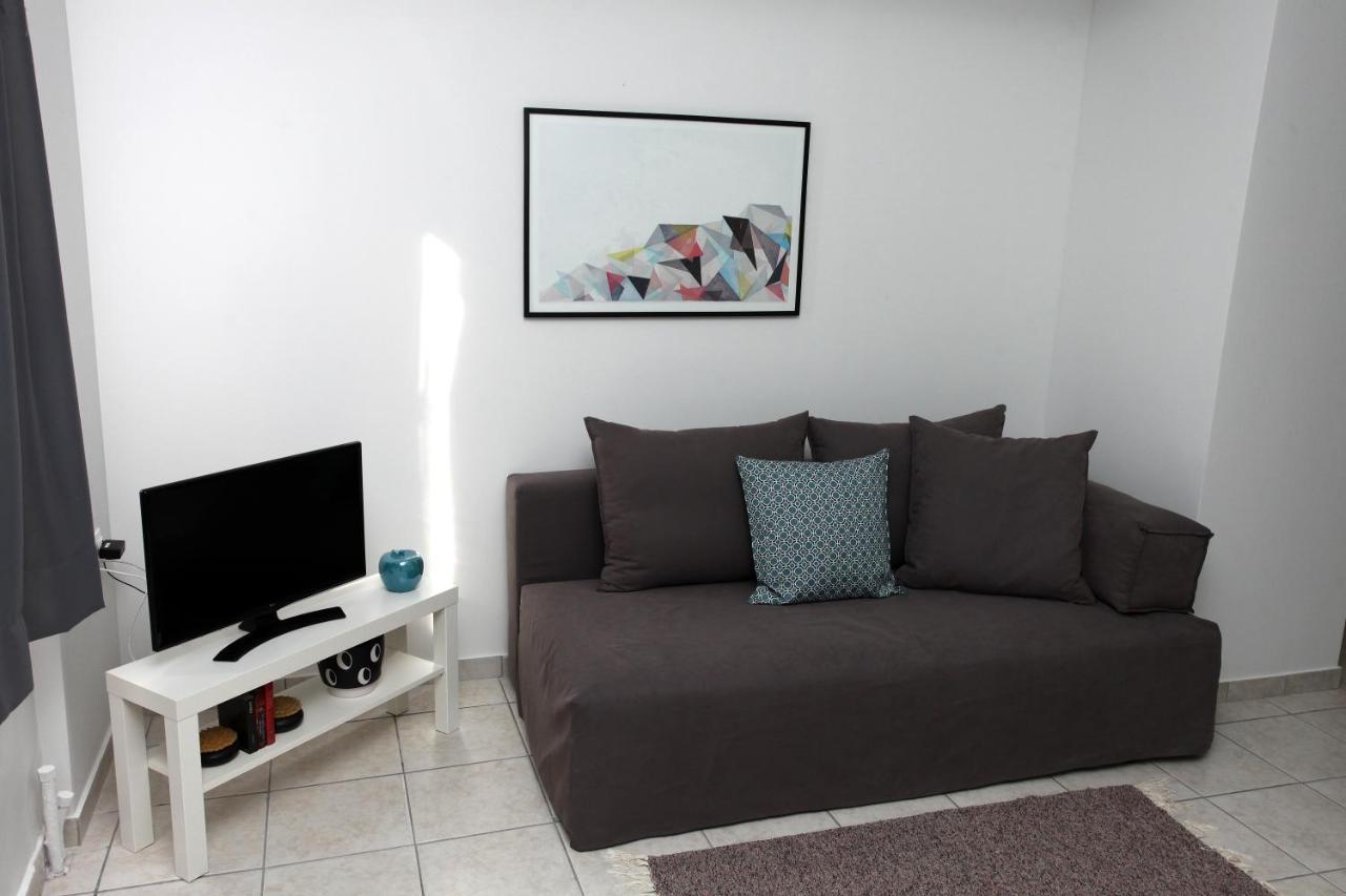 Old Town Hall Suites And Apartments Athena Bagian luar foto