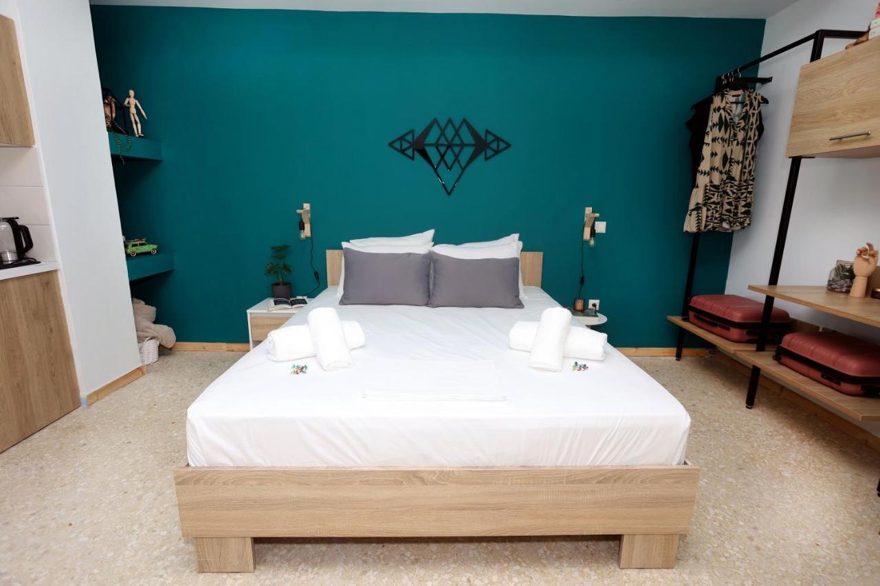 Old Town Hall Suites And Apartments Athena Bagian luar foto